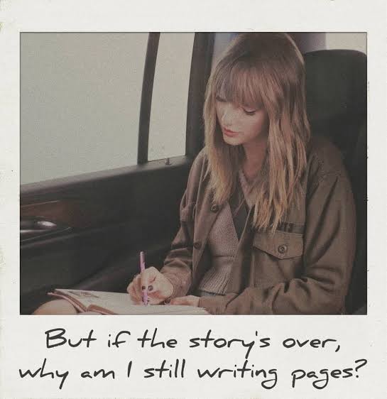 Taylor Swift Is Officially A Billionaire 4 She loves writing her own songs