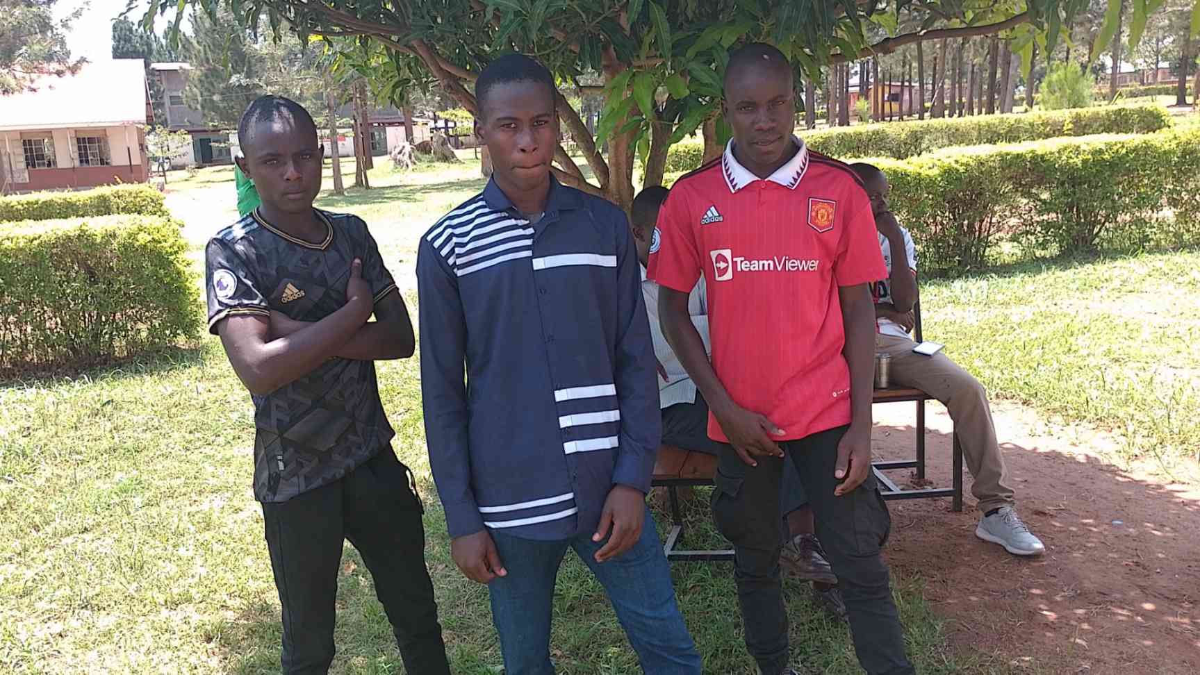 Mwimali Abdul Nasir : Rubongi Army Secondary School Student who scored Aggregate 9 in UCE.