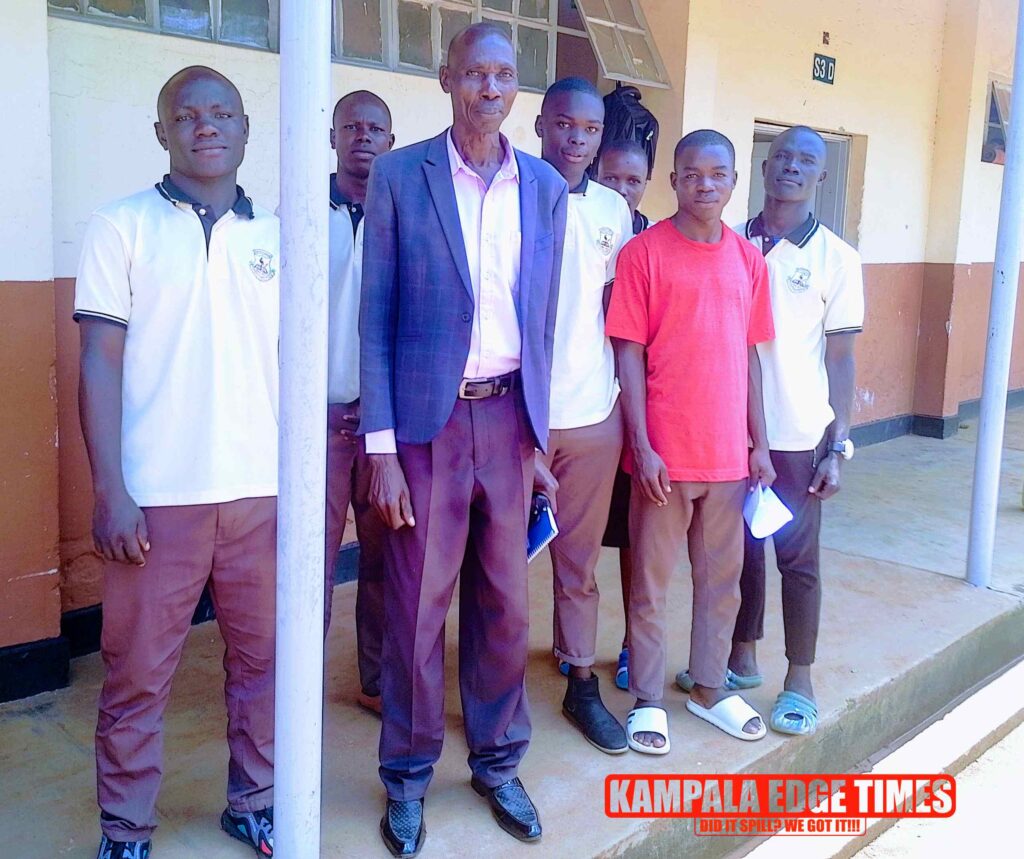 Mr Osuna and students 