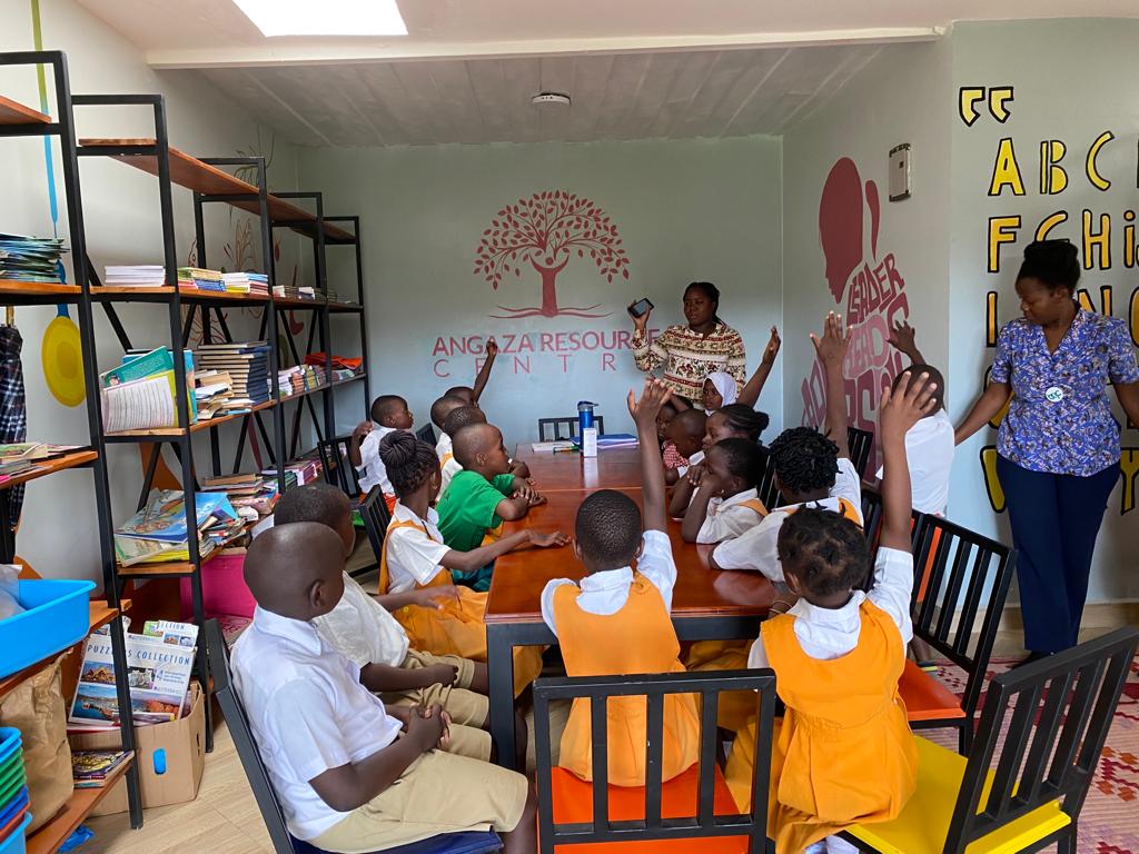 "4040 Night's Grand Finale - Tales of the Caribbean Beckons for an Unforgettable Night at Motiv Bugolobi!"