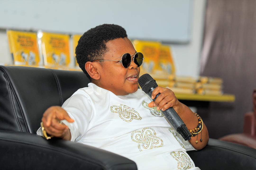 Iheme osita in Uganda talking at reach a hand