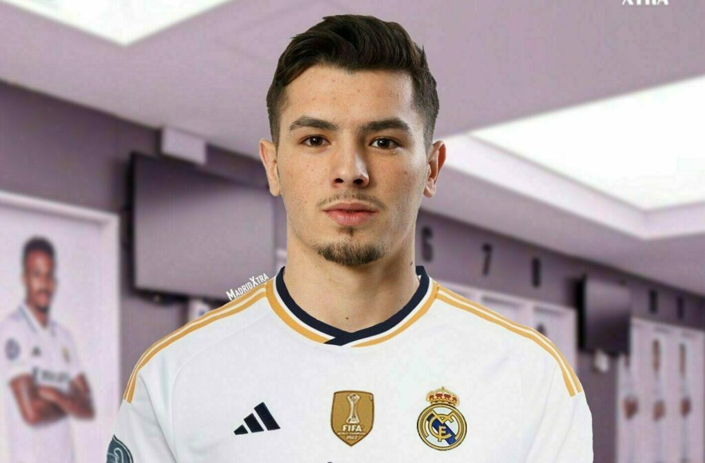 Brahim Diaz in Real Madrid jersey
