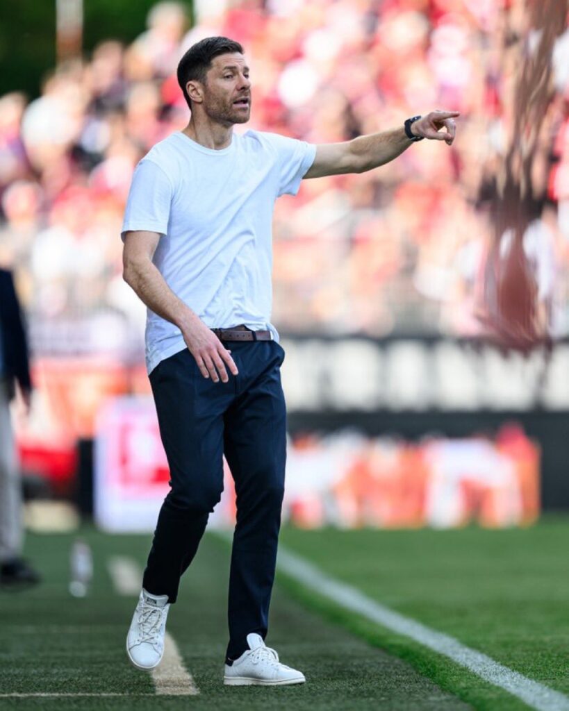 Xabi Alonso - Bayer Leverkusen Head Coach