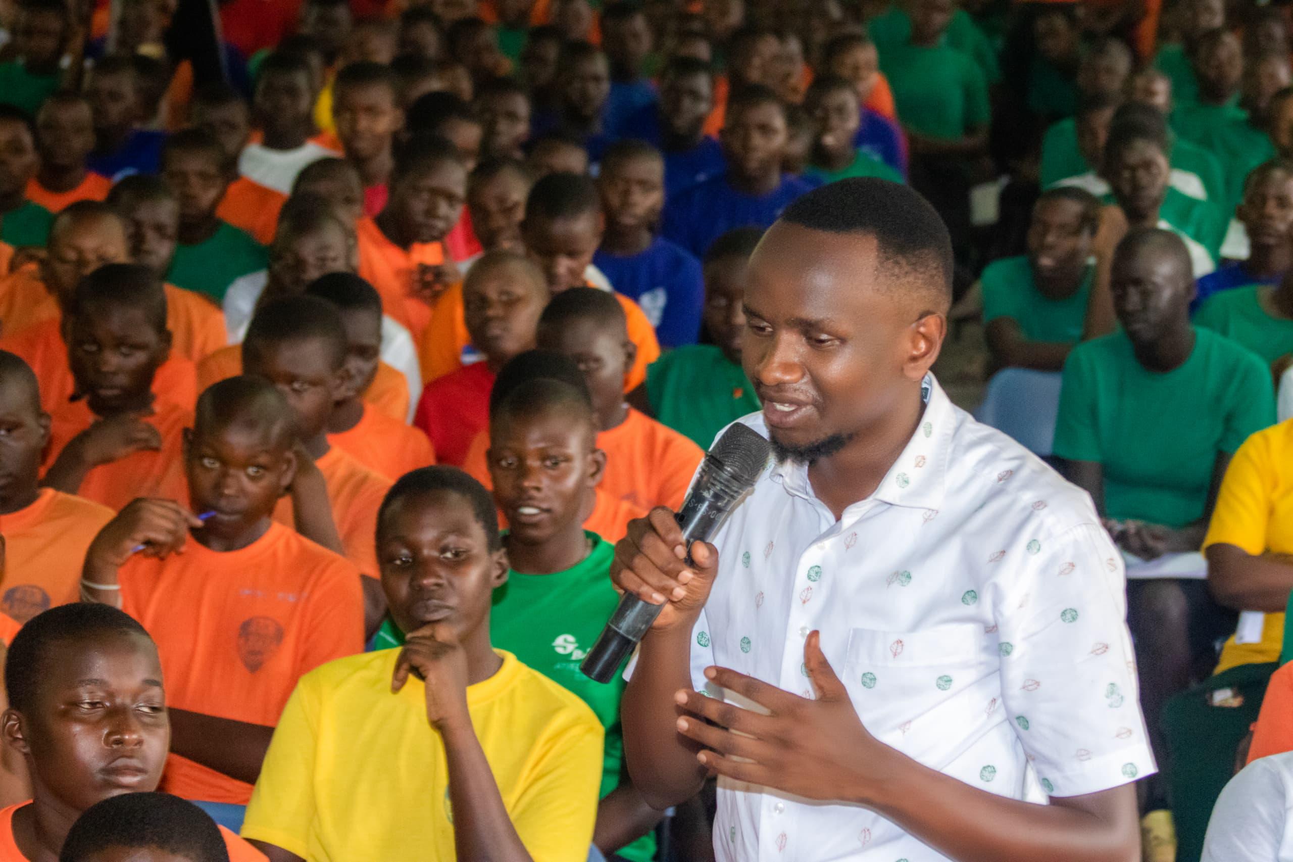 Sedeick Otolo speaking to students