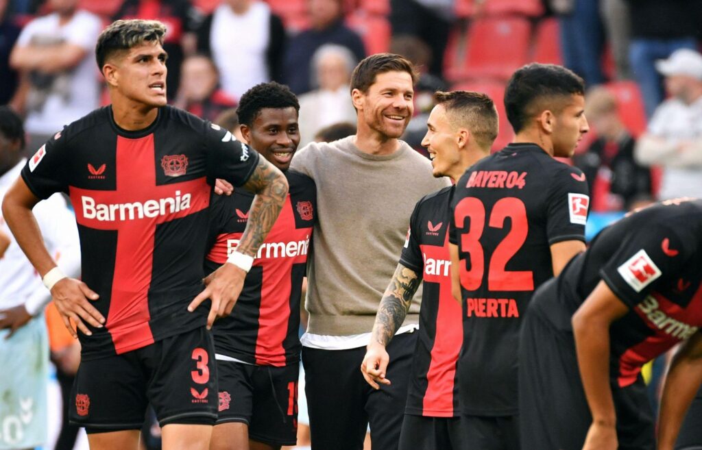 Bayer Leverkusen players and coach