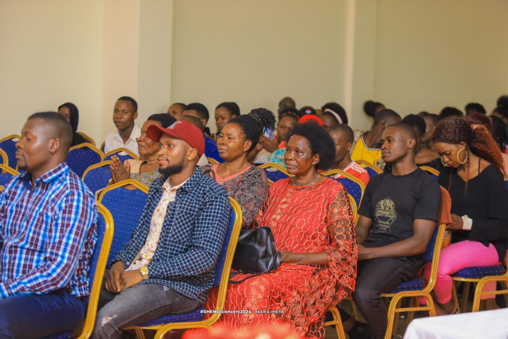 Wetsetse Suzan Shines at Shendi Concert.