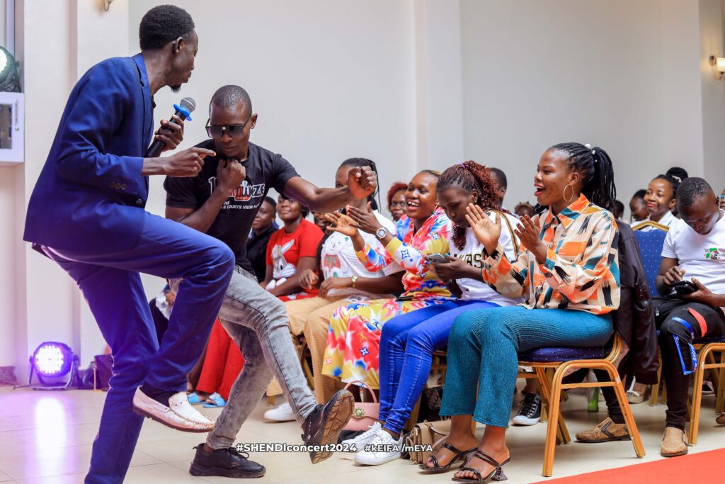 Wetsetse Suzan Shines at Shendi Concert.