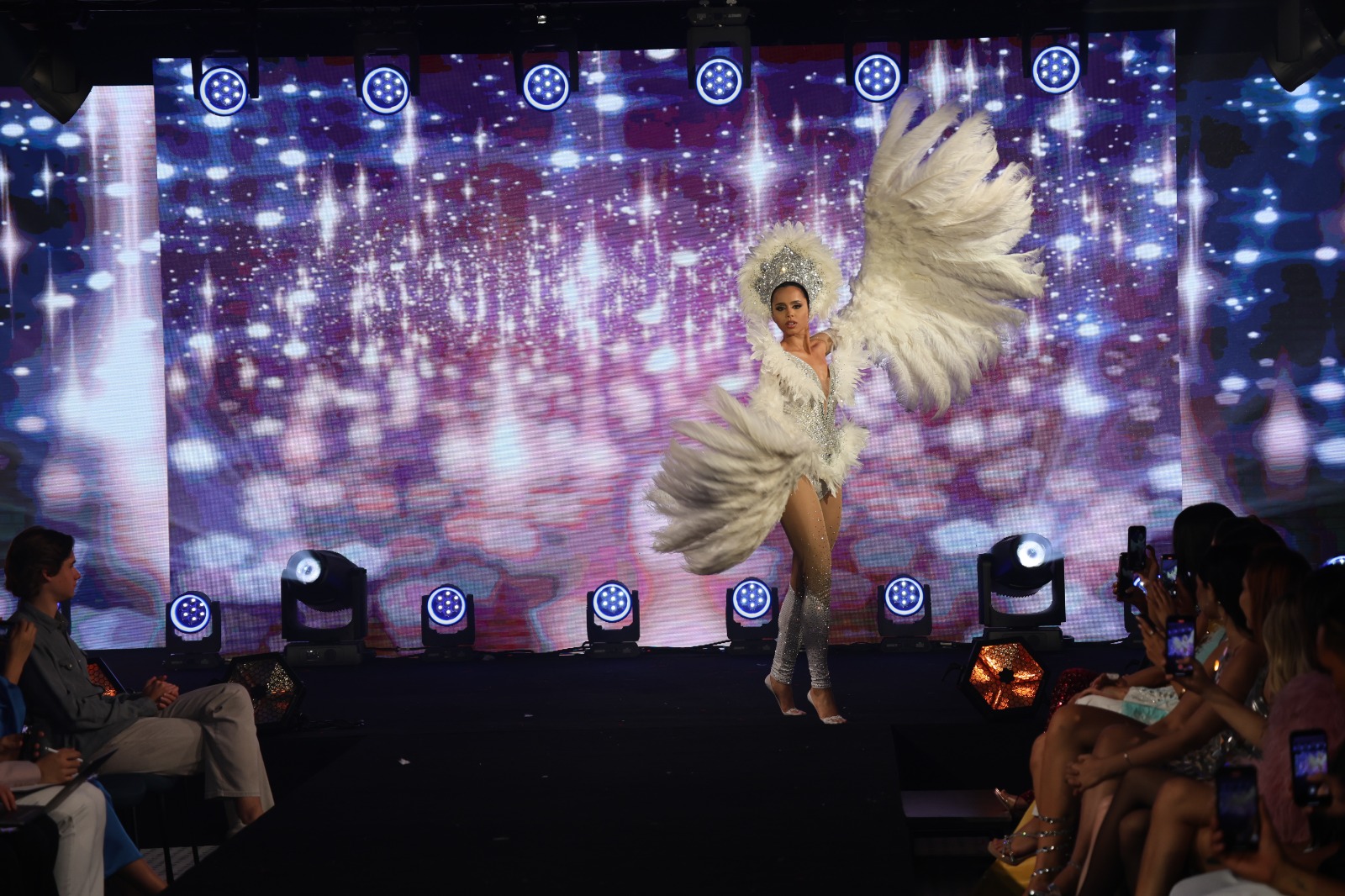 Victoria Larsen in Top 7 at Miss Supranational 2024