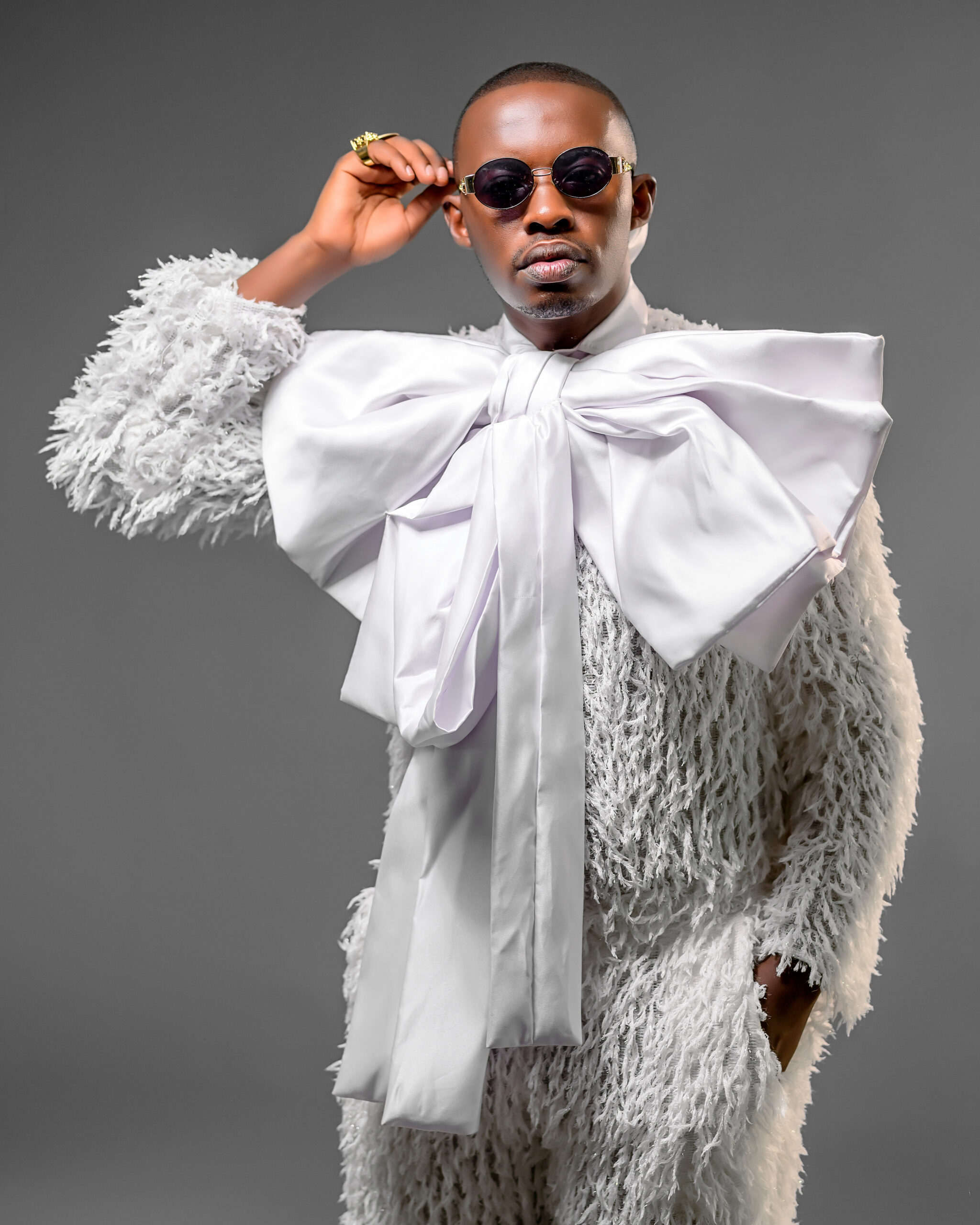 Abbas Kaijuka wearing Corbata