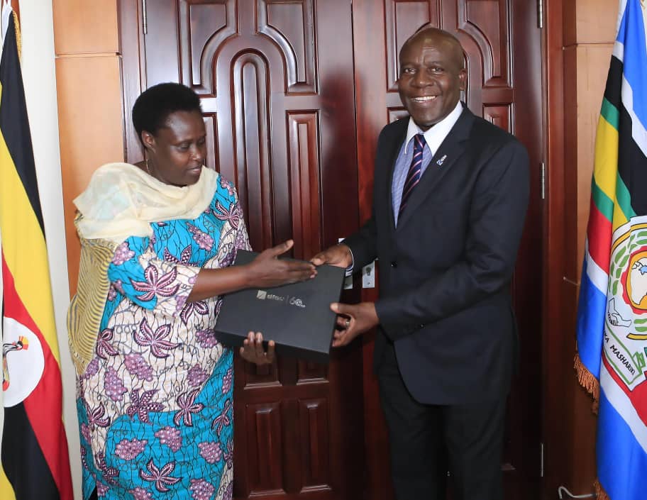 Vice President of Uganda, Maj. (Rtd) Jessica Alupo Meets Charles Mudiwa, dfcu Bank’s CEO