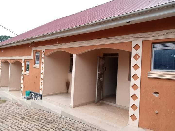 How a Hoima Businesswoman Used a dfcu GROW Loan to Transform Her Business 1 How a Hoima Businesswoman Used a dfcu GROW Loan to Transform Her Business