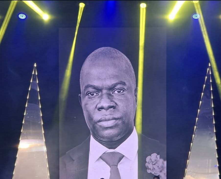 Hon Ssegirinya Muhammad's image at Spice Diana’s back stage