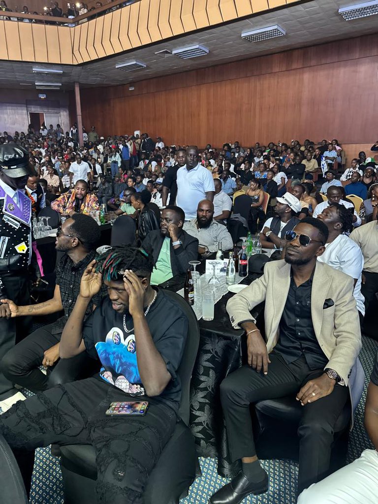 BOBI WINE AND DAX VIBES